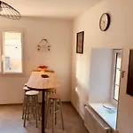 « au Petit Bonheur »