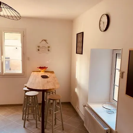 « au Petit Bonheur »