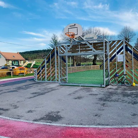 « au Petit Bonheur » *