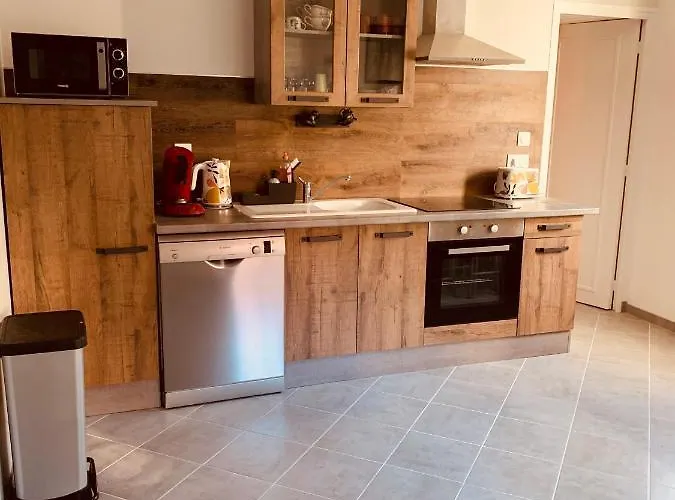 Vakantiehuis « au Petit Bonheur » *